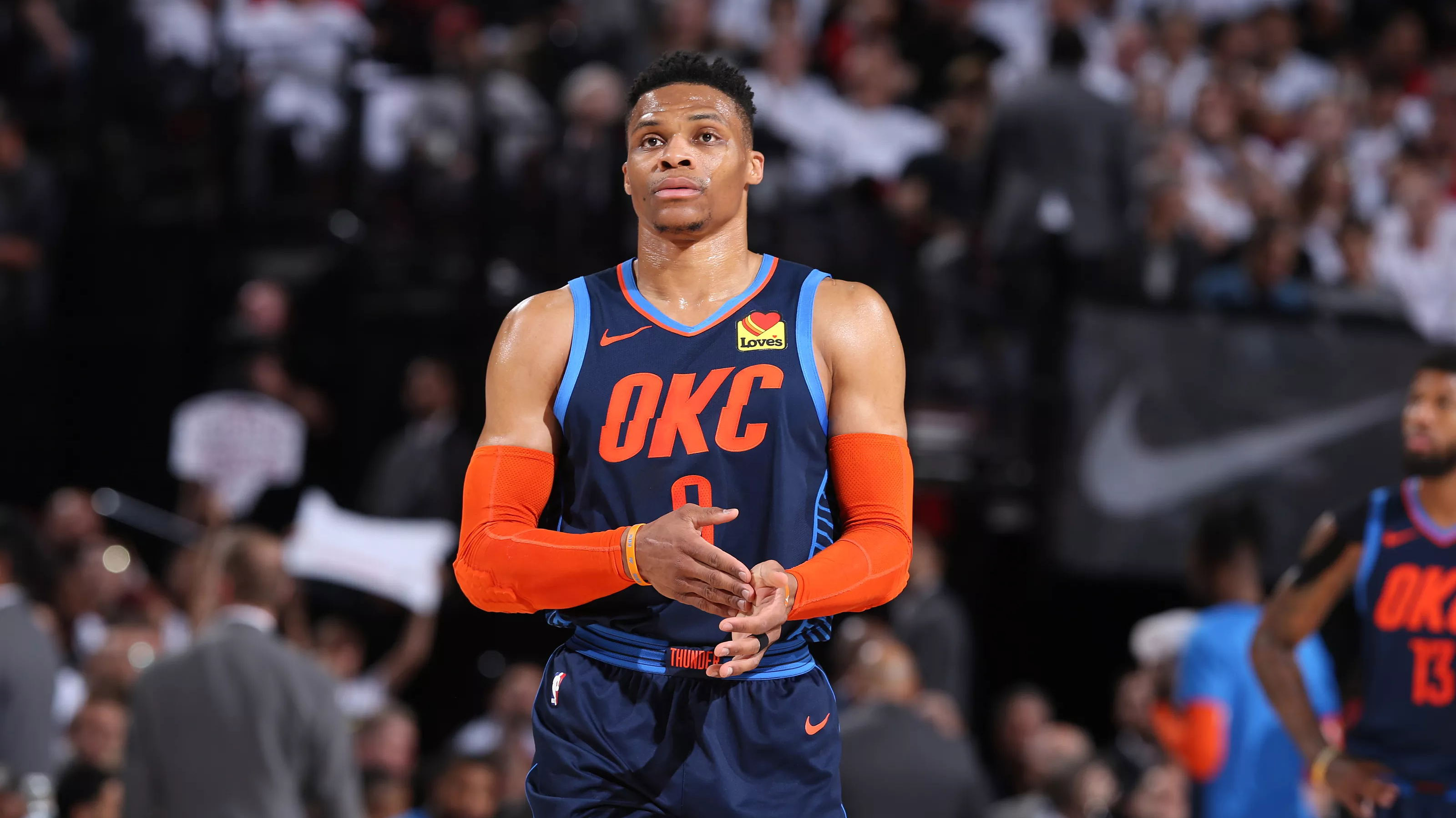 帕福斯1-0黄潜斩获队史欧冠首胜，卢卡森制胜，盖伊失单刀（帕福斯1-0力擒黄潜夺队史欧冠首胜，卢卡森建功，盖伊单刀打丢）