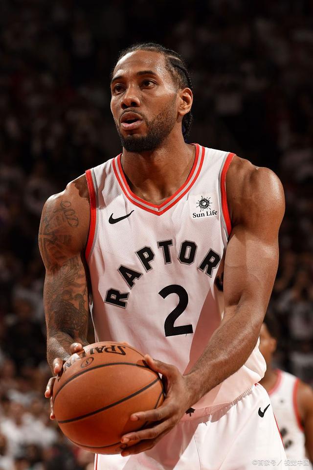 臭名远扬，黄潜球迷在社媒创建“不要帕尔特伊”的标签（争议延烧，黄潜球迷在社媒发起“拒绝帕尔特伊”标签）