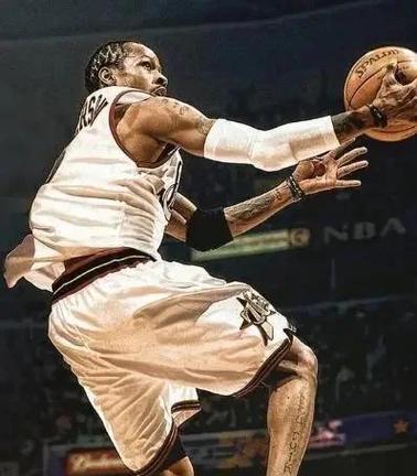 CBA赛场技术统计：广东队三分命中率领先,（CBA技术数据：广东队三分命中率位列第一）