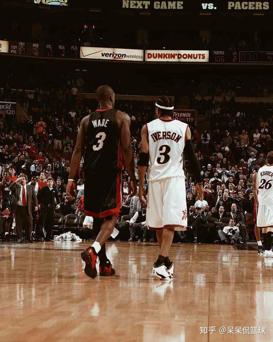 奥斯卡庆祝海港夺冠：我们是冠军！祝贺我的队友、朋友和球迷（奥斯卡庆贺海港问鼎：我们是冠军！致敬我的队友、朋友和球迷）