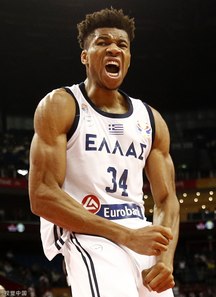 美记：步行者致电快船寻求交易祖巴茨，加福德也是其心仪对象（美媒：步行者与快船探讨祖巴茨交易，同时将加福德列为引援目标）